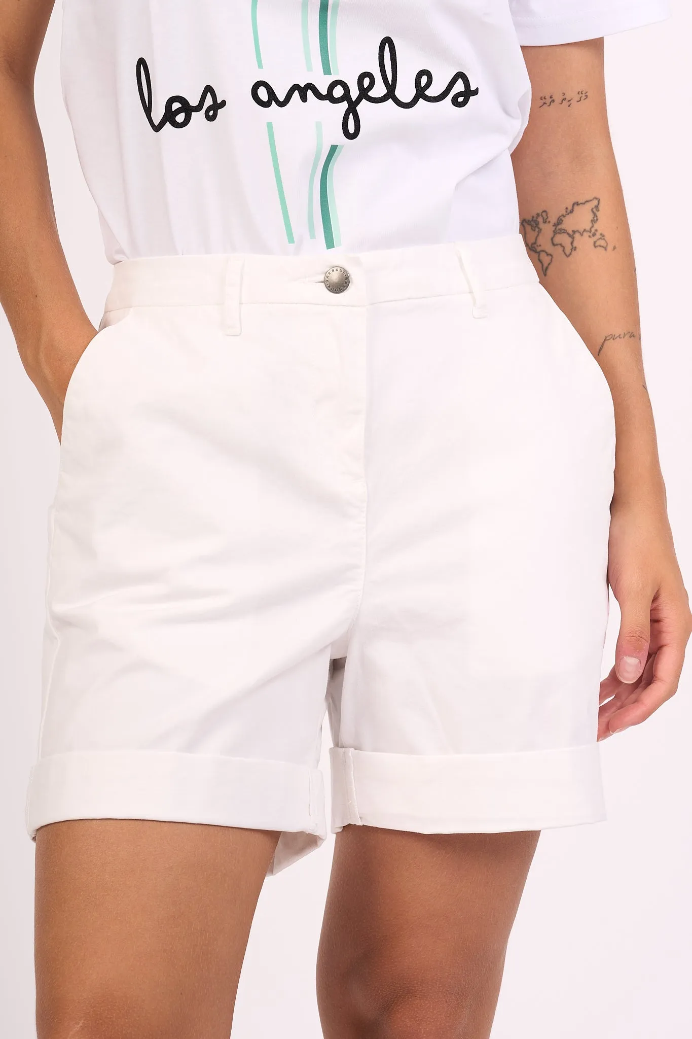 Barbour white women's shorts.