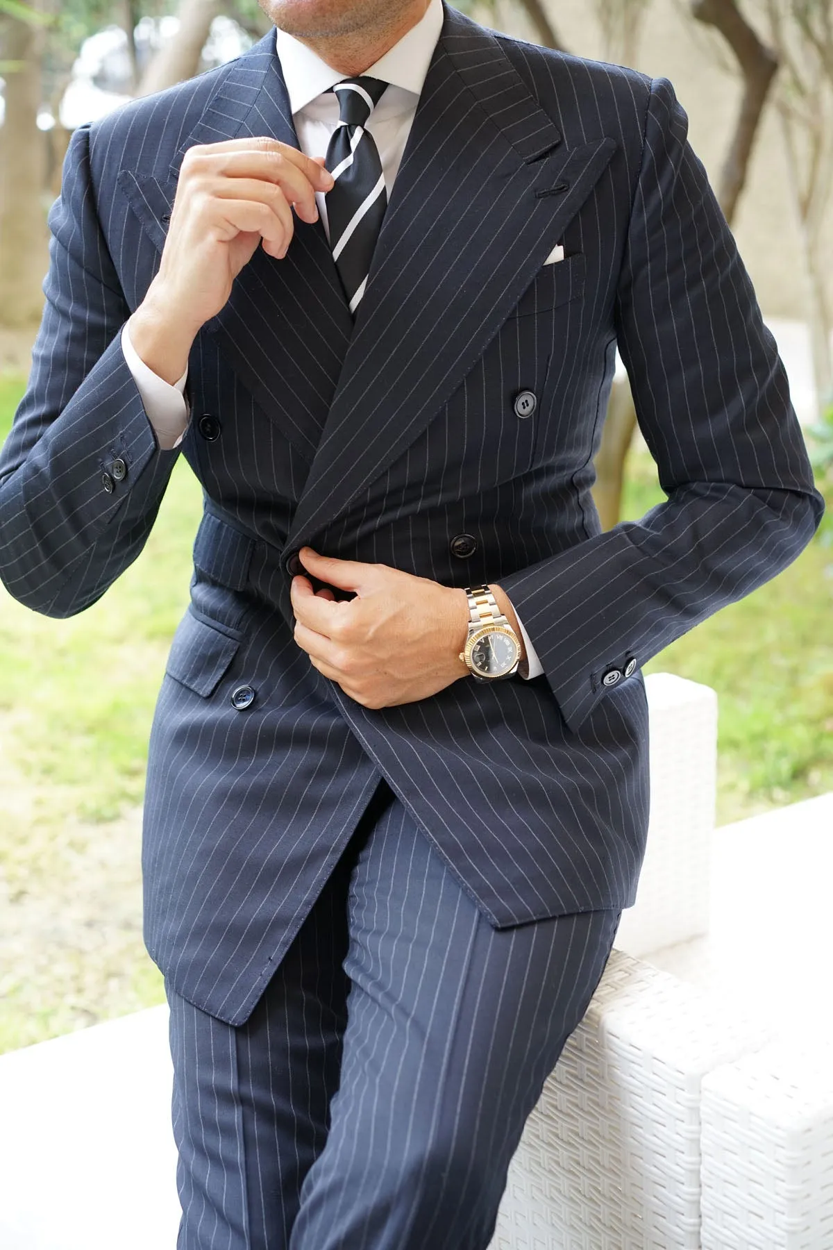 Black Pencil Stripe Skinny Tie - Result: Stylish black striped skinny tie.