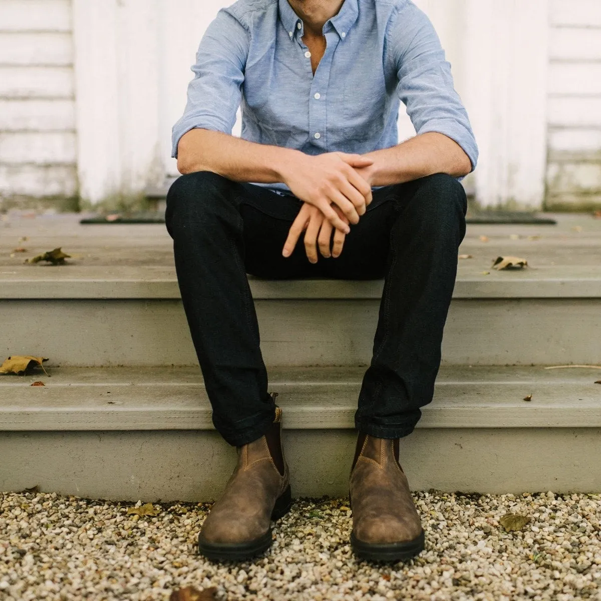 Classic Rustic Brown Men's Chelsea Boots