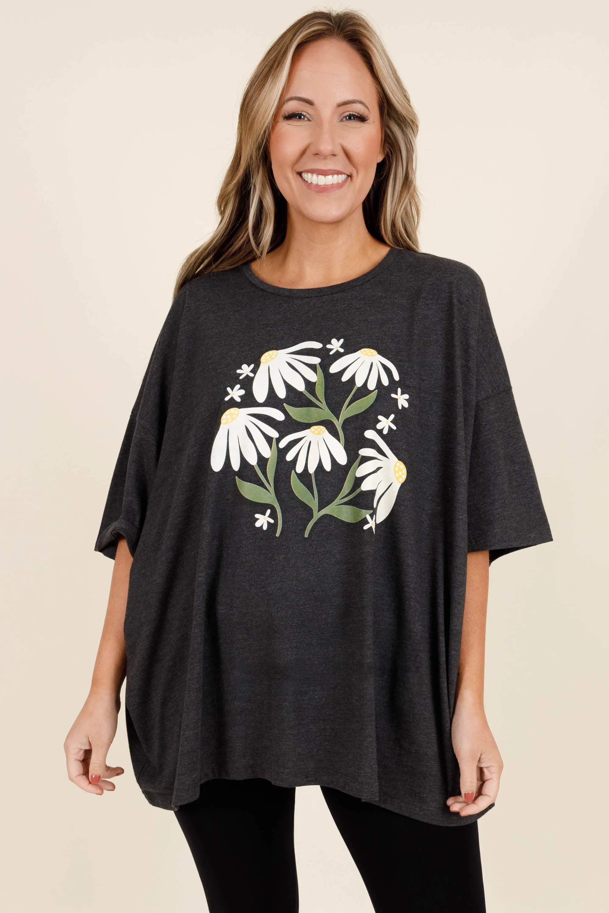 Daisy Picking Tee, Charcoal