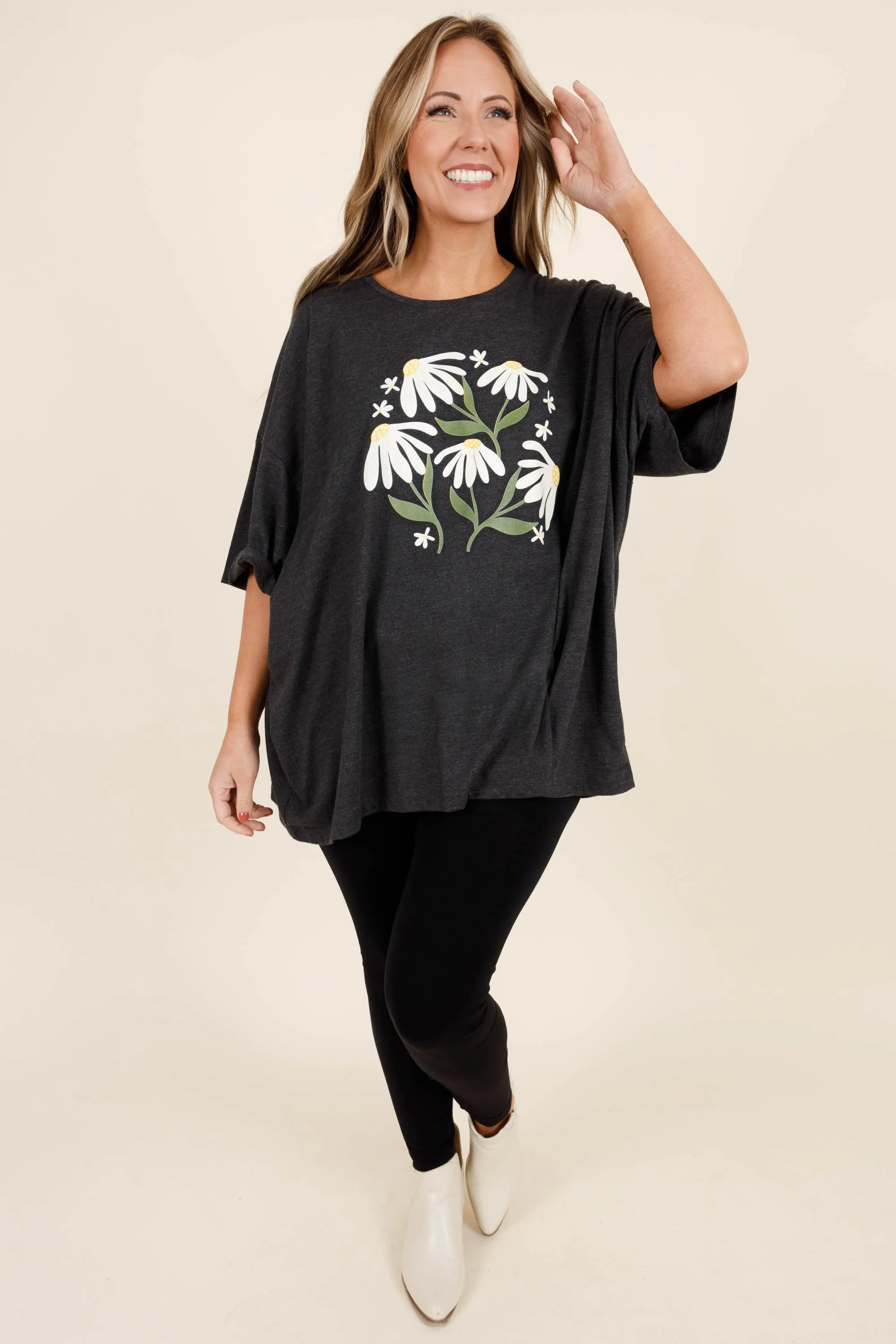 Daisy Picking Tee, Charcoal