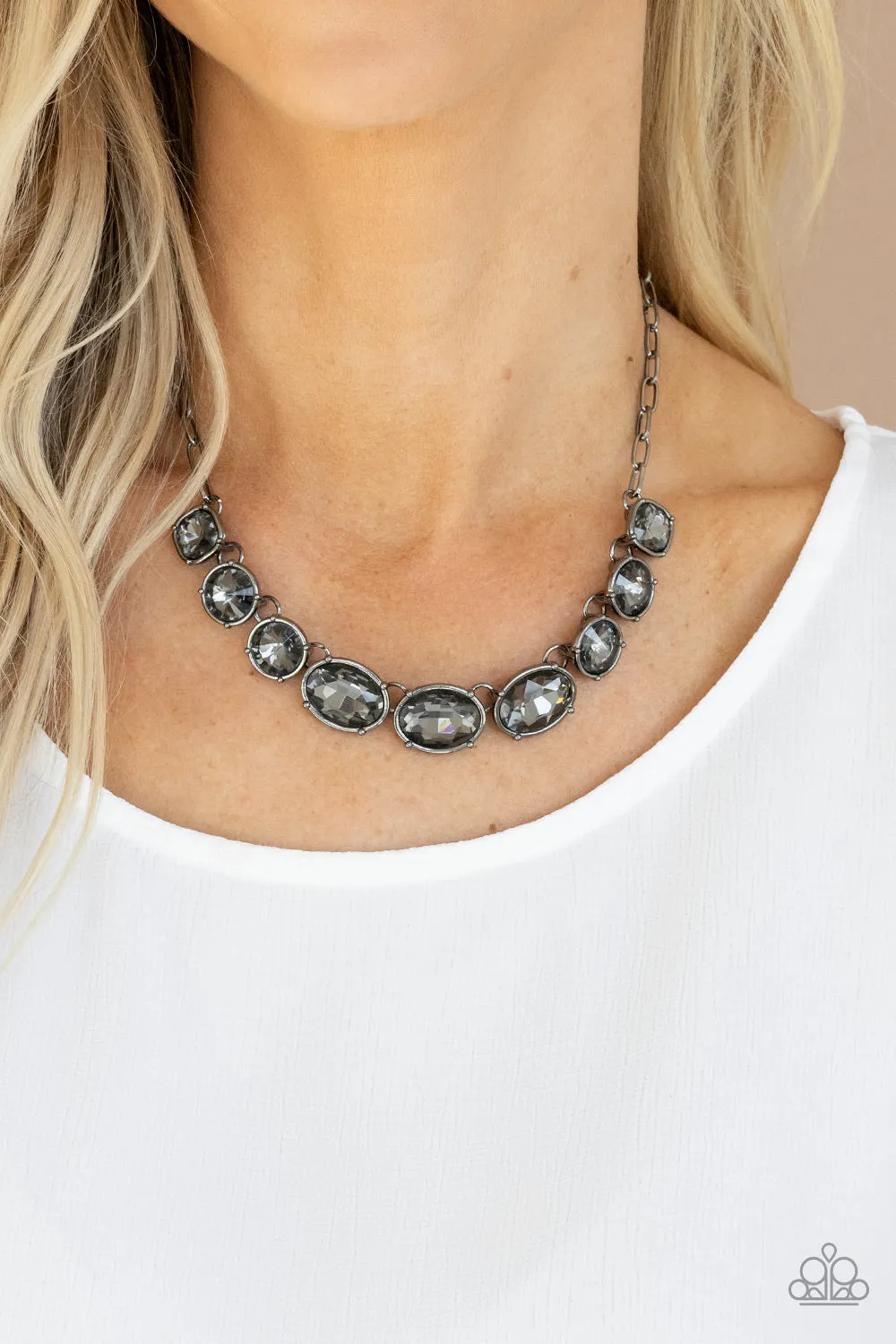 Gorgeous Black Glacial Necklace