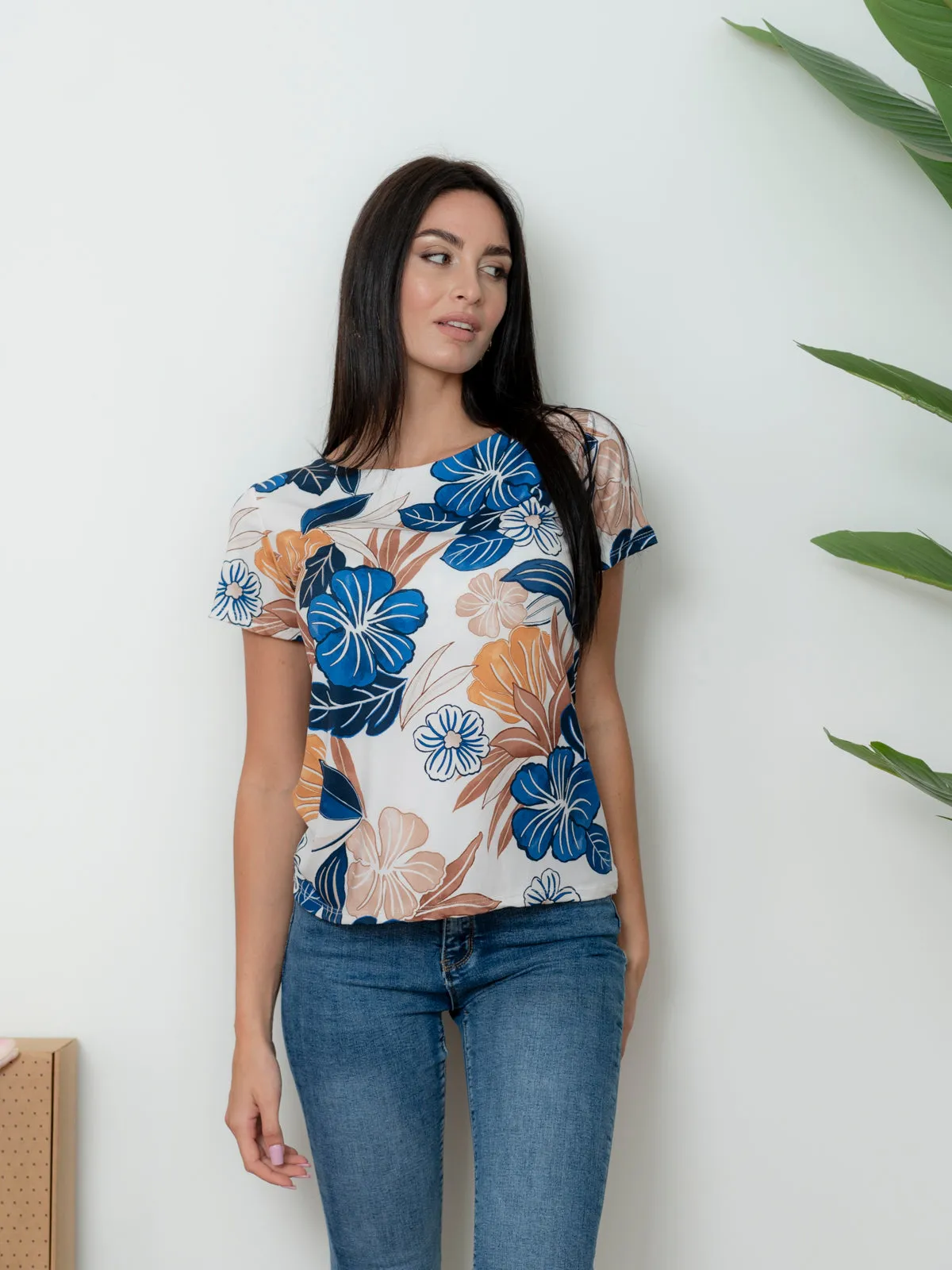 Half-Sleeve Floral Pattern Shirt