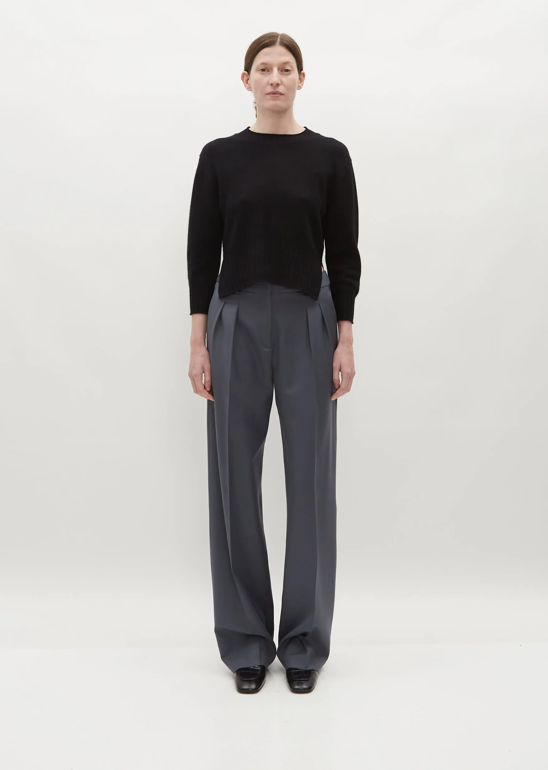 Mora Cashmere Sweater — Black