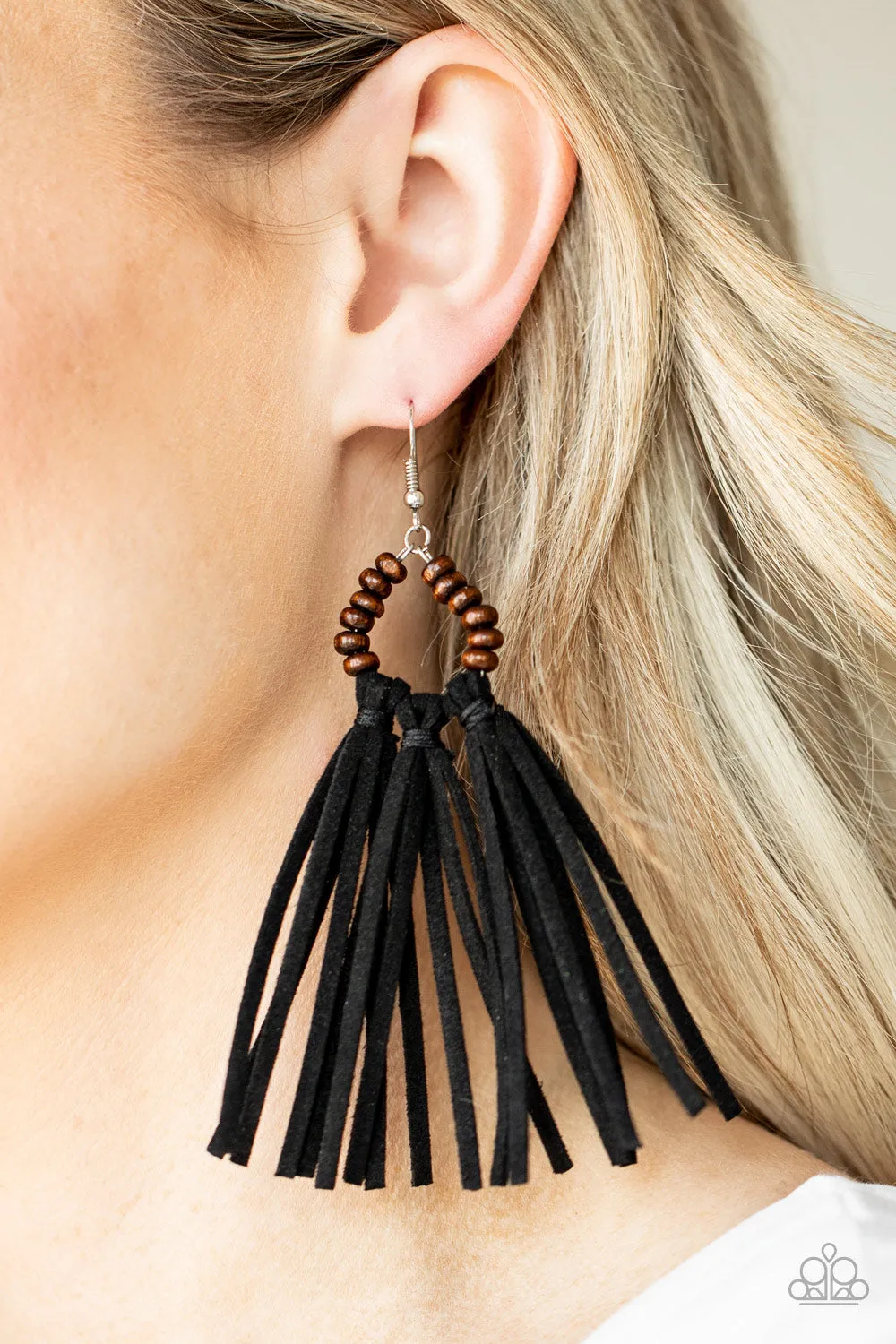 Paparazzi black earrings - Easy to Persuade