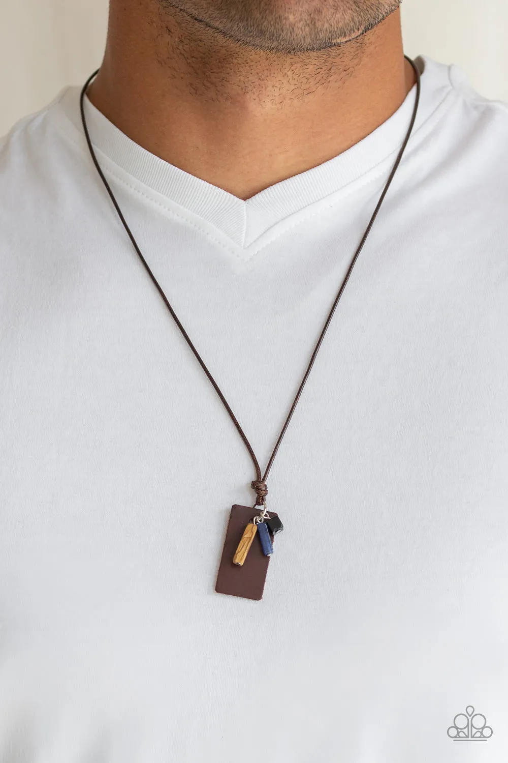 Paparazzi Mountain Scout - Brown Urban Necklace - Brown Urban Necklace Mountain Scout