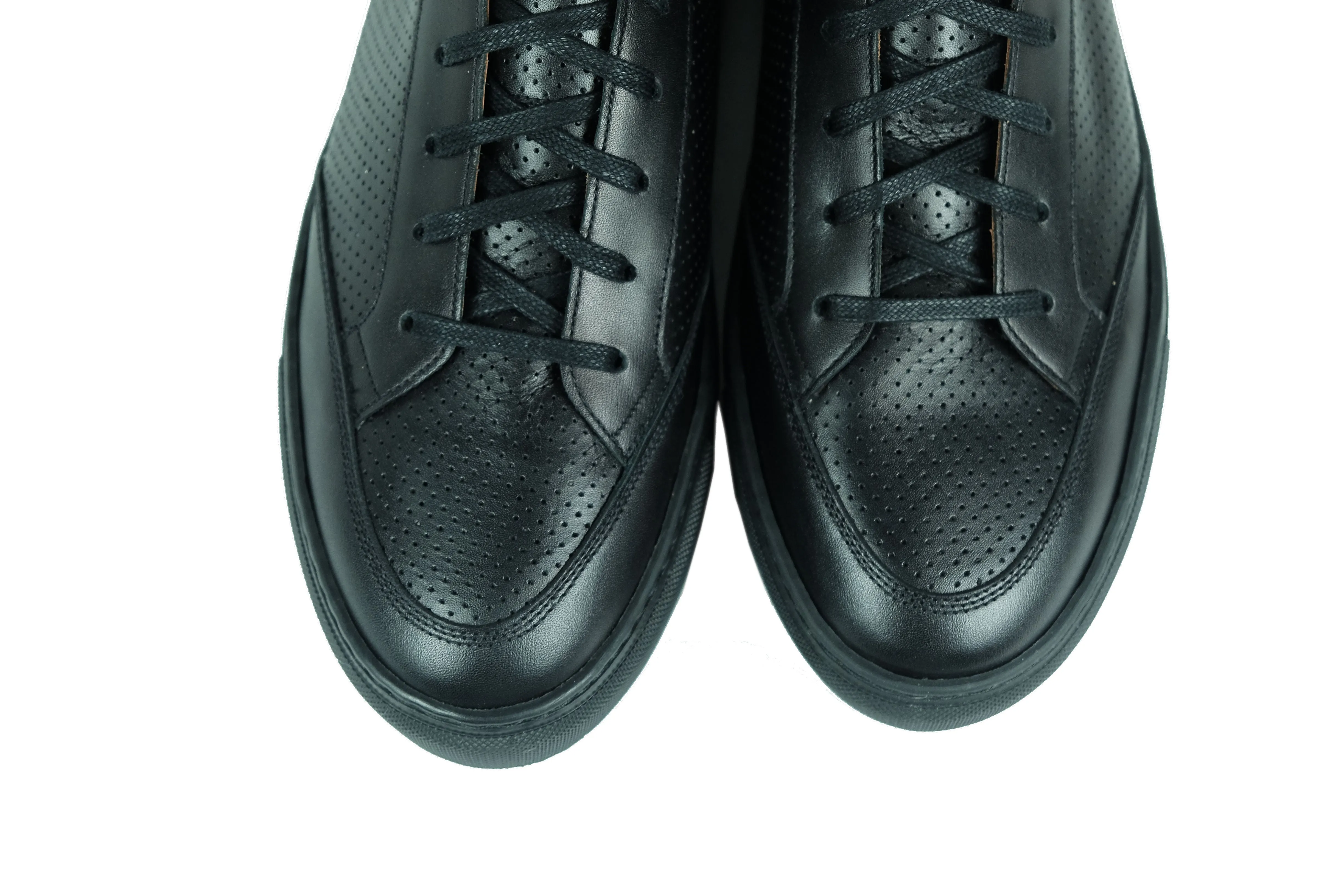 Richland Black Calf Perforated - Buy now