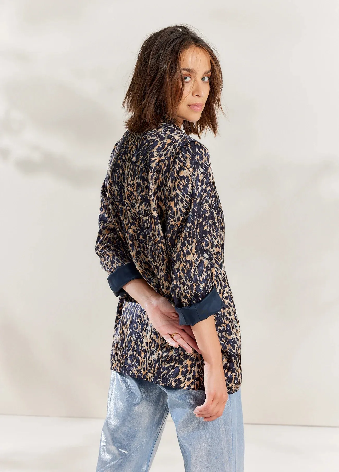 Sacs of Ashbourne   Summum Boyfriend Blazer with Print