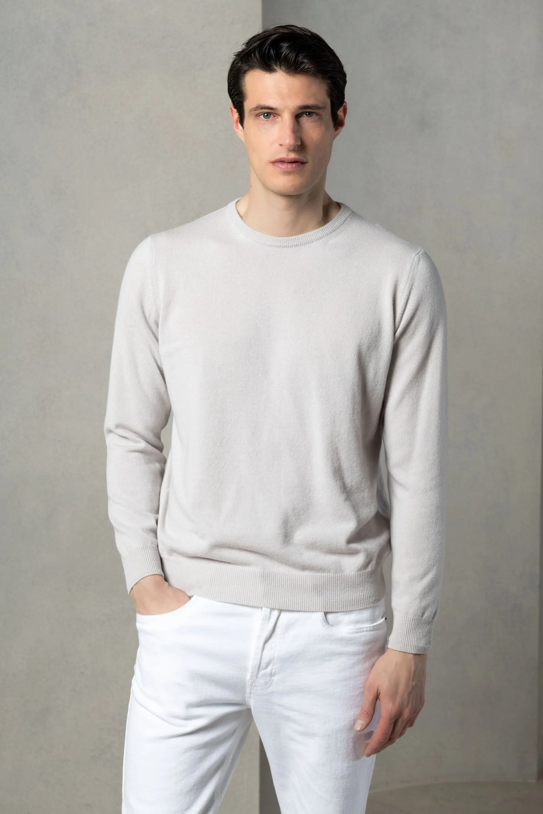 Sand cashmere round neck – Made in italy