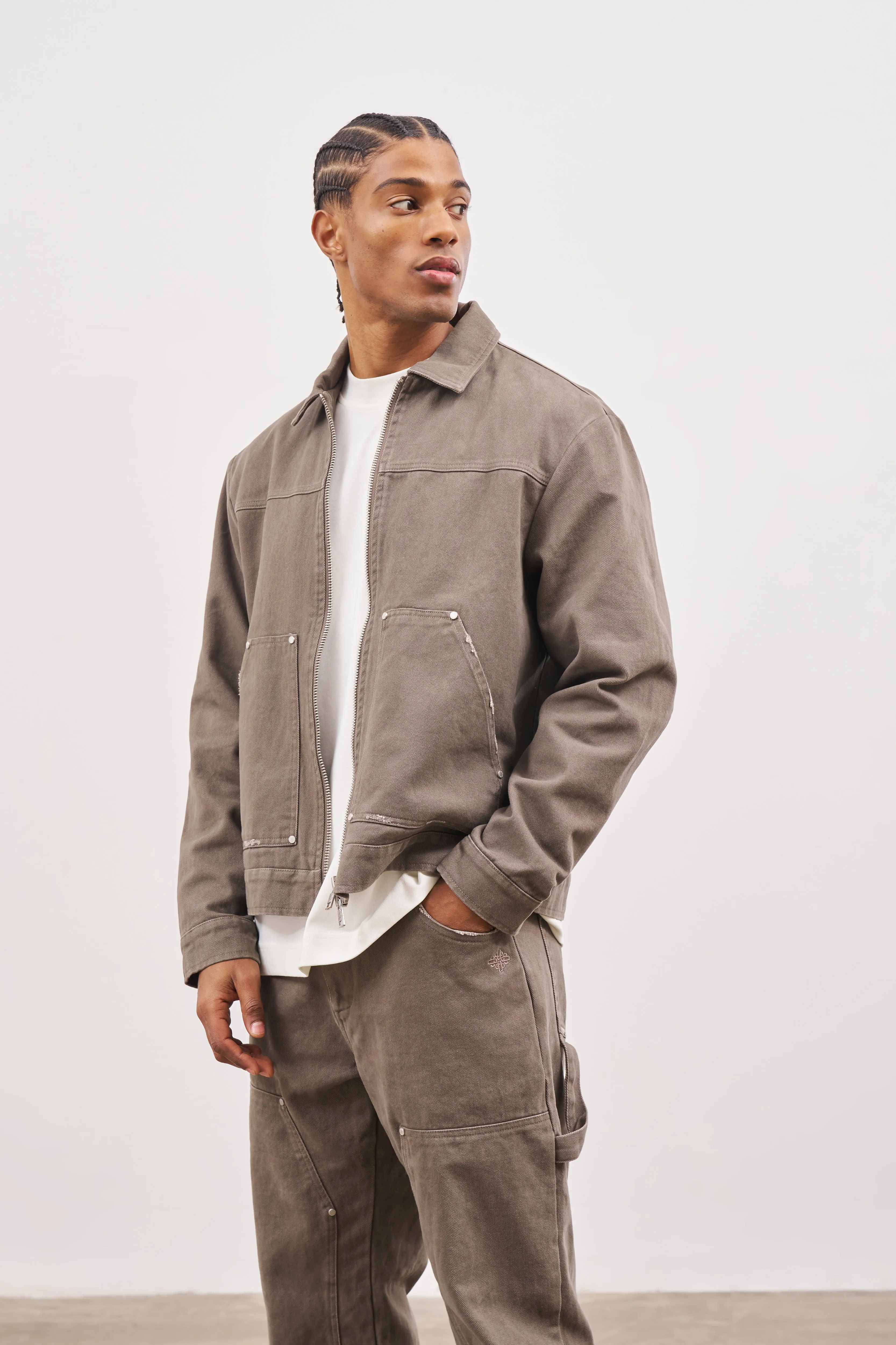 TWILL RIVET DETAIL CARPENTER JACKET - BROWN