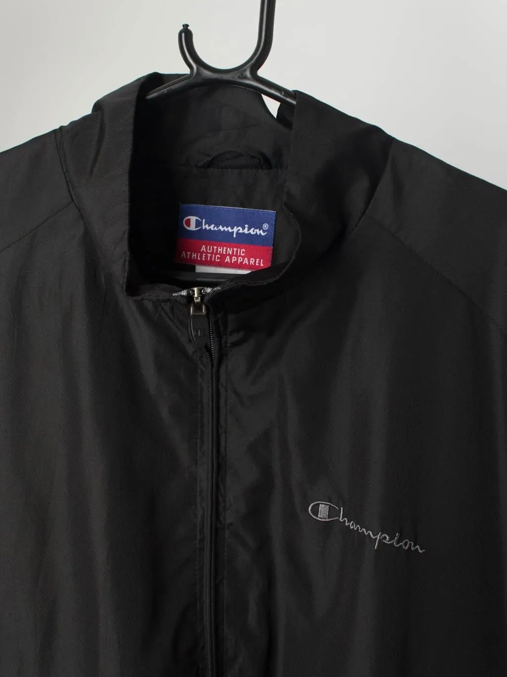 Vintage Champion windbreaker jacket in black and grey 90s – 2XL