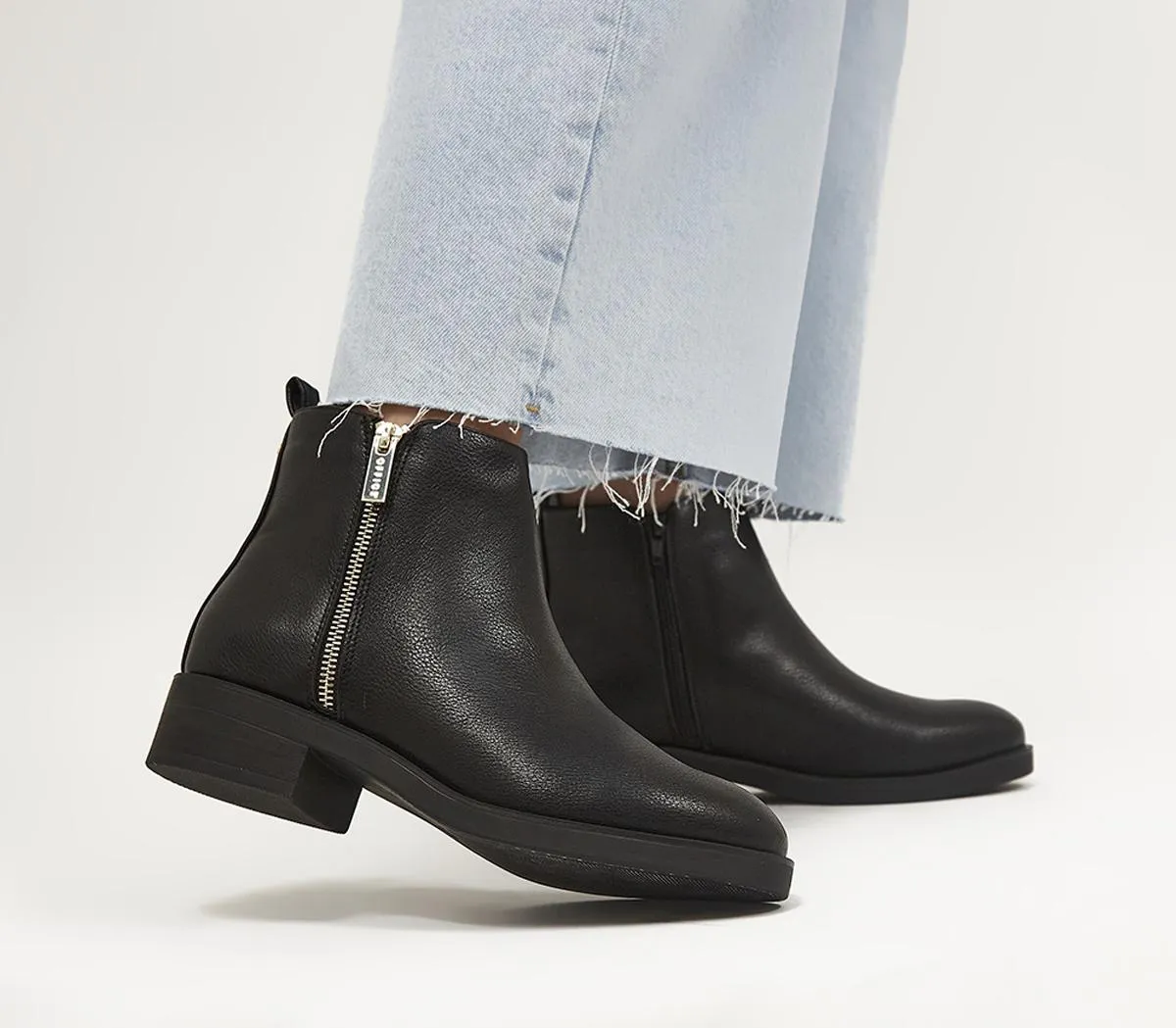 Women's Aila Zip Flat Ankle Boots - New Black.