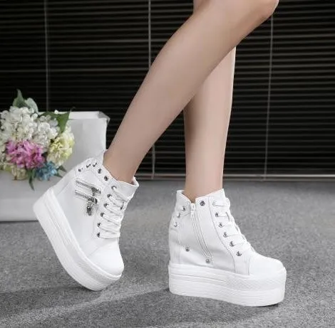 Women's Breathable Wedge Platform Sneakers with Hidden Heels